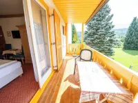 Haus Golker Ferienwohnungen & Frühstückspension Ξενοδοχεία στην πόλη Seeboden