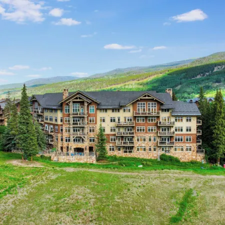 Timbers & Lone Eagle by Vail Resorts