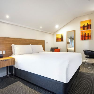 Executive Queen Country Comfort Perth Promo Code