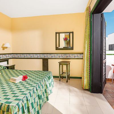 One-Bedroom Apartment with Pool View Puerto Caleta Promo Code