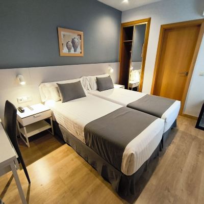 Standard Room, 2 Twin Beds Mendez Nuñez Alicante Promo Code