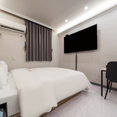 Deluxe (There Are Room Without Pcs)) Bucheon (Songnae) Momo 쿠폰