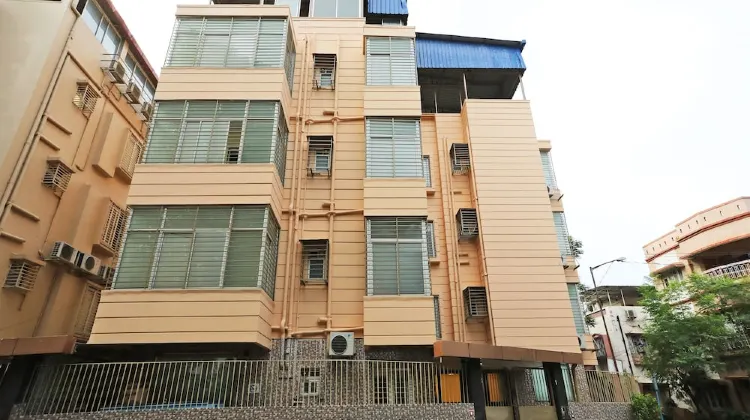 Townhouse 727 Hotel the Platinum 外観