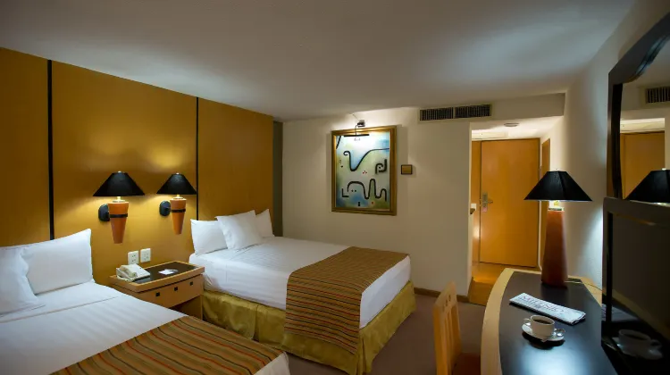 Hotel Guadalajara Plaza Ejecutivo Lopez Mateos Room