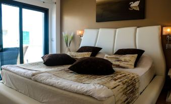 The Birds Nest - Housity