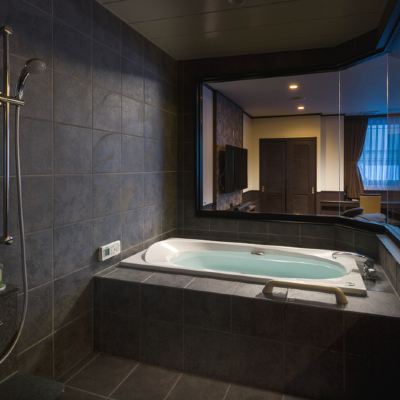 ふらりデラックスバスシアターツインルーム 水軍伝説の風薫る宿　花乃丸 クーポン