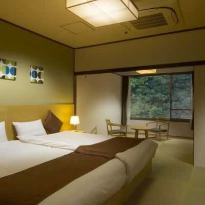 ハリウッド和風ルーム(浴室) 箱根パークス吉野 クーポン