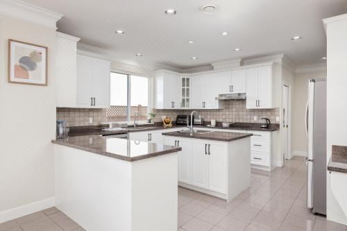 West Coast Cozy Home Double or Twin Room