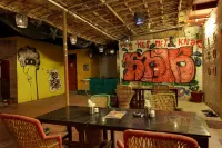 Bedweiser Backpackers Hostel