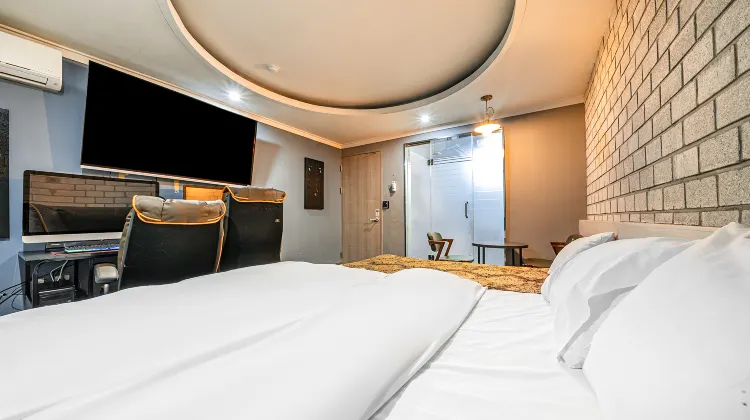 Suwon (Ingye-Dong) Box-One 外観