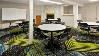 Magnuson Hotel Detroit Airport