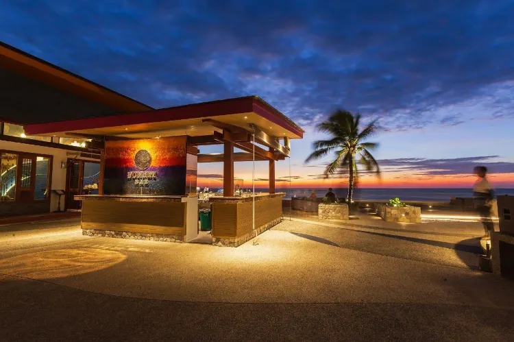 Junior Suite Poolside Ocean View