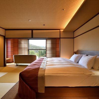 セミスイート 禁煙（ダブル） ゆのごう美春閣 クーポン