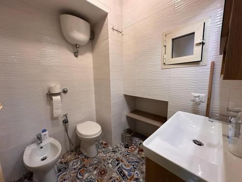 'a Casa Toja (Neapolitan Holiday Home) Studio with Balcony