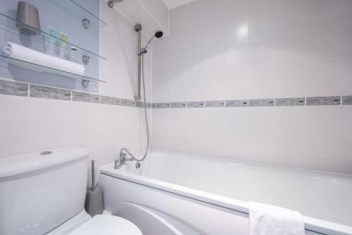 Millennium View by T? SA One-Bedroom Apartment