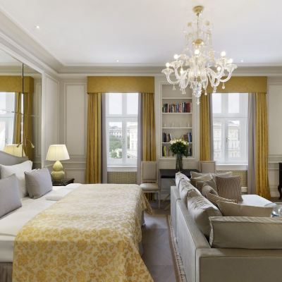 Signature Suite with View Hotel Sacher Wien Promo Code