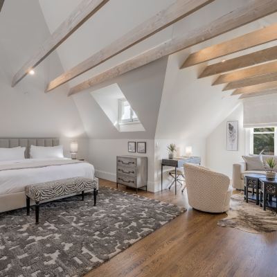 Premium Studio Suite The George Promo Code