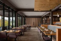 Valley River Inn