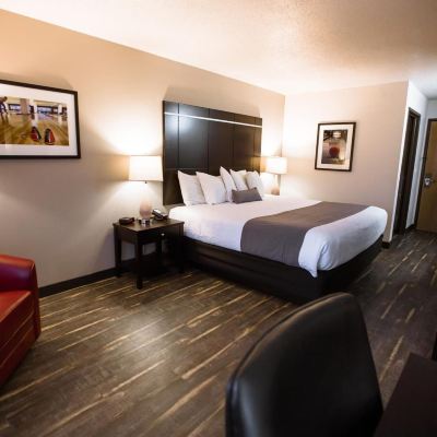 Traditional King Room Ten Pin Inn & Suites Promo Code