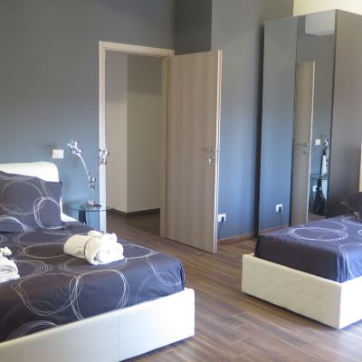 Comfort Triple Room with Mountain View Symposium Promo Code