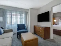 Embassy Suites by Hilton Detroit Metro Airport Hotels in Romulus