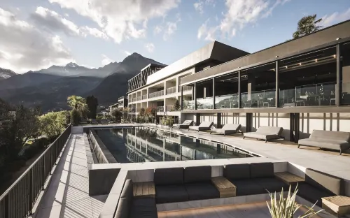 SomVita Suites