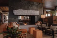 Otter Hotel