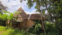 Paradise Eco-Hub, Lake Bunyonyi Hotels in 