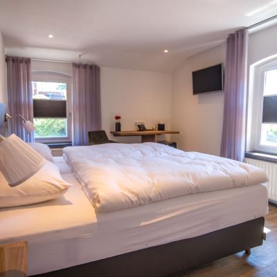 Comfort Room Valuas Promo Code