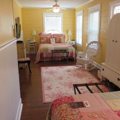 House, Private Bathroom (Pink) Yellow House Bed and Breakfast Promo Code