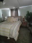 No Pets/Non Smoking 3-Bedroom Home in Counce with WiFi, AC
