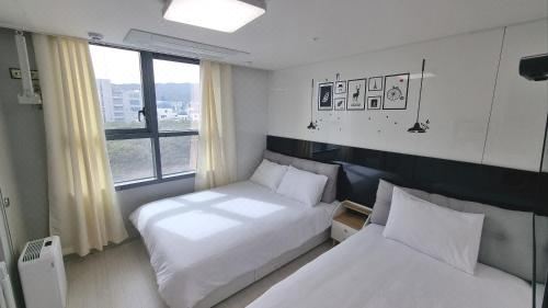 Donghae Fine and You Oceancity Hotel by SNDTwin Room
