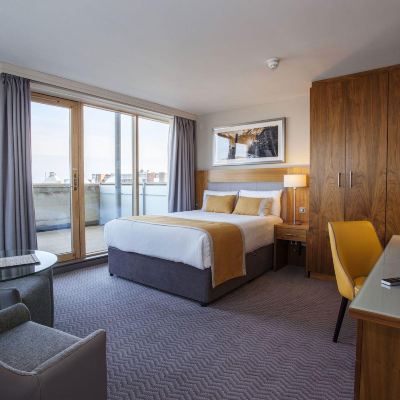 Deluxe Double Room Maldron Hotel Smithfield Promo Code