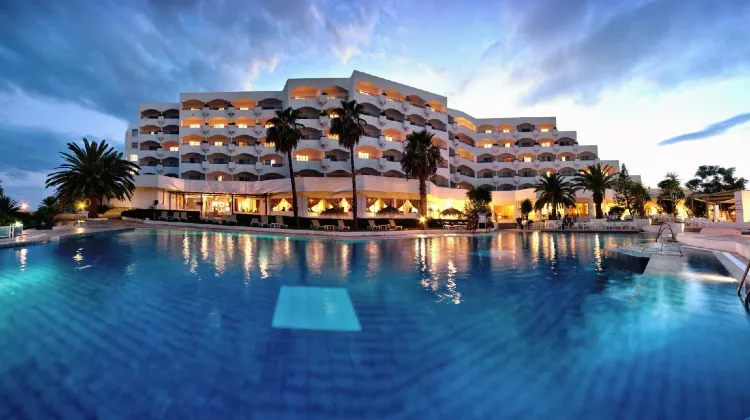 Golden Tulip Président Hammamet Exterior