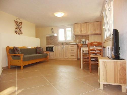 公寓 - 享有花园美景和海景