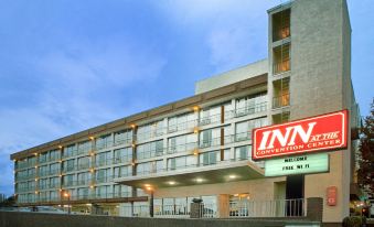 Inn at the Convention Center