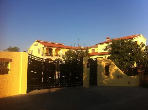 Apartmenthaus Sabine Two-Bedroom Apartment