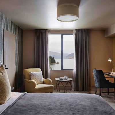 Alpine One Bedroom King Suite With Lake View