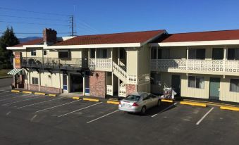 Port Angeles Inn