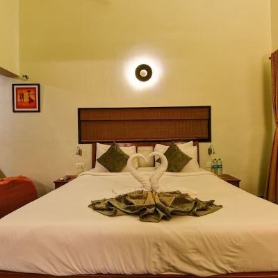 Executive Room, 1 Bedroom, Balcony, Lake View Regenta Resort Soma Vine Village Promo Code