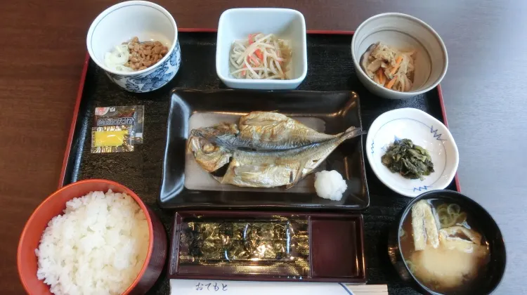 五井キャピタルホテル 食事・レストラン