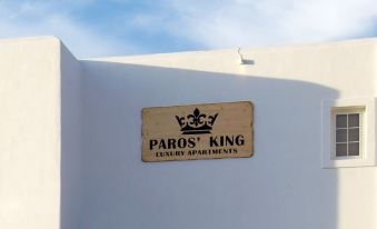 Paros King Luxury Apartments
