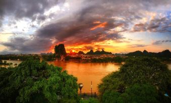 Beside River Inn(Guilin li River City Center Branch)