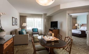 DoubleTree Suites by Hilton Naples