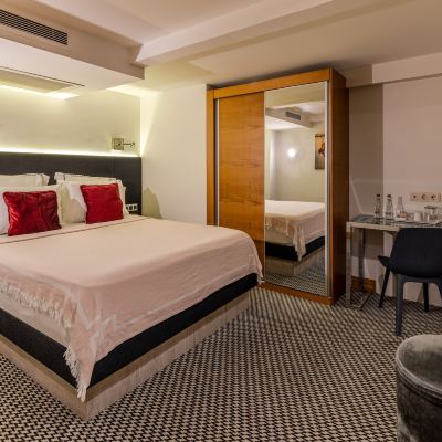 Deluxe Room Parkhouse Hotel & Spa Promo Code