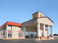 Super 8 by Wyndham Elk City Hotels in 