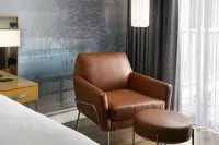 長灘市中心萬怡酒店