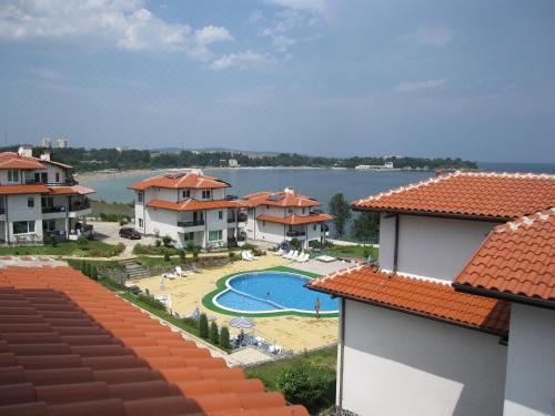 带阳台的海景一卧室公寓