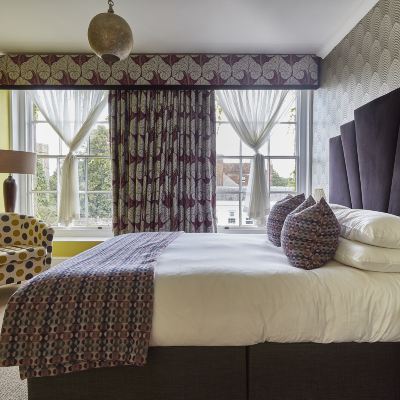 Splendid Room Angel Hotel Promo Code