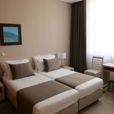 One-Bedroom Apartment Fly Hotel Promo Code
